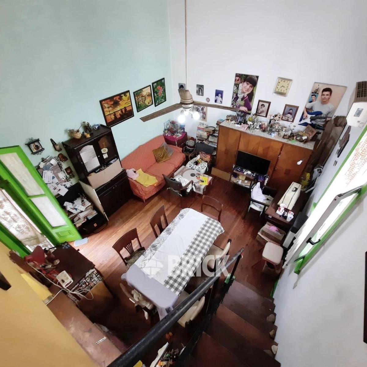 Tipo Casa Catamarca y Av Independencia - Escritorio 73 m² Impec Todo Sol Suite Desayunador 4