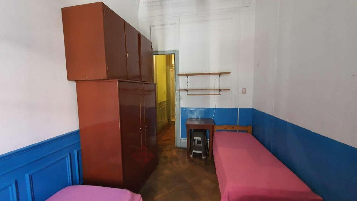 (Ideal Hostel) Piso 11 Habitaciones en San Jose Al 300 - 383 m² Totales - Monserrat 4