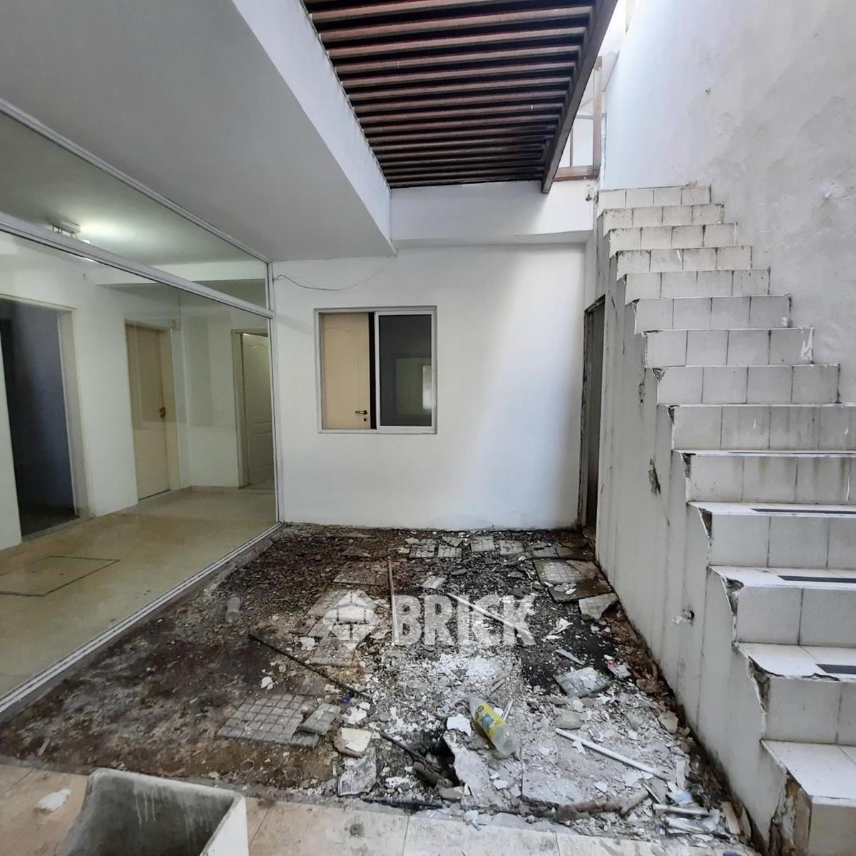 (VENTA EN BLOCK) LOCAL Y 3 DEPTOS EN CARLOS CALVO AL 1100 - 534 M2 CUB DE EXISTENCIA