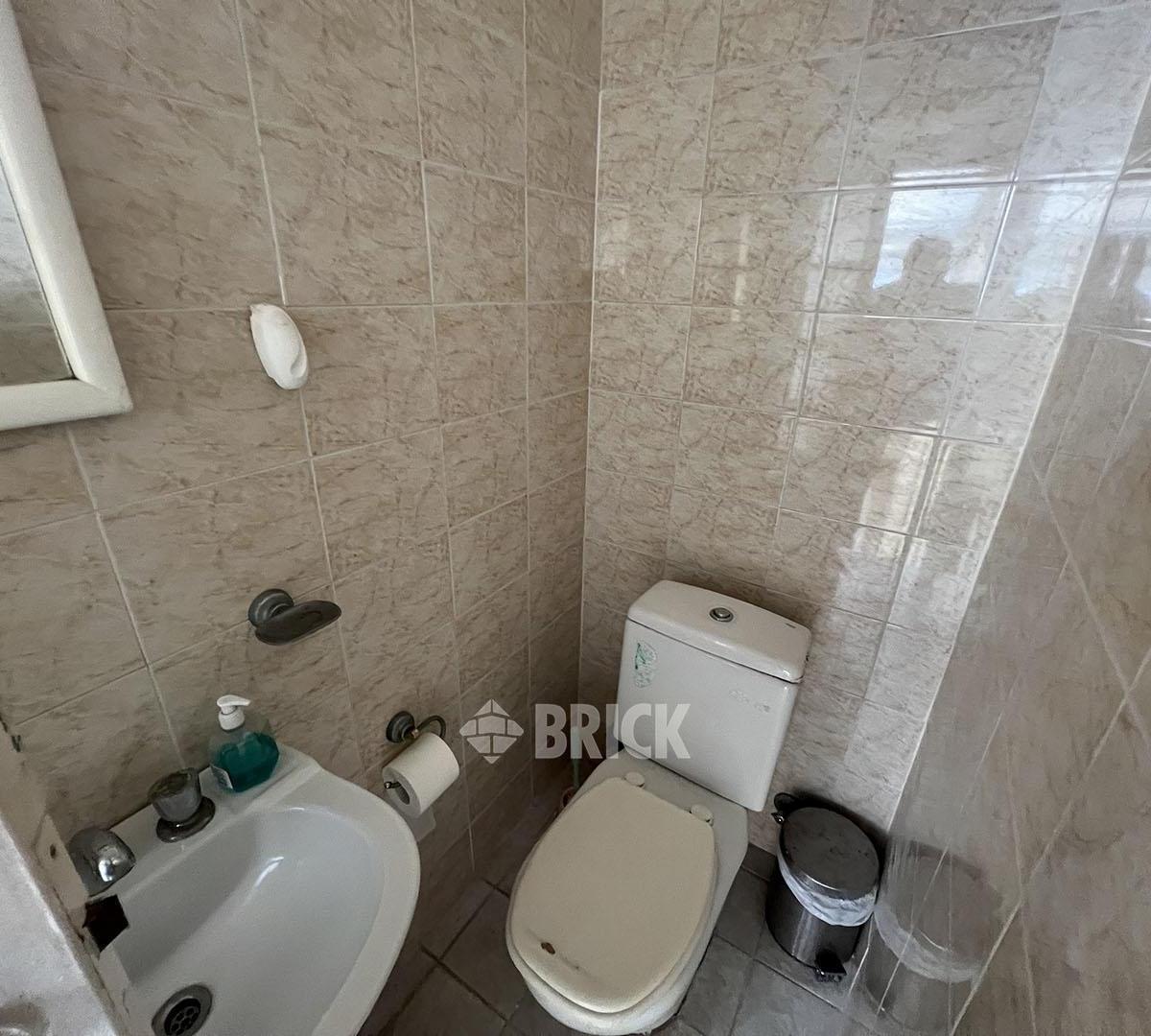 Casa C/dep en Lote Ppio de 8.72x14.10 m en Fray Cayetano Rodriguez y Gaona - Garage Tza Qcho Parr 5