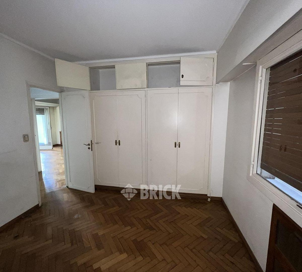 Semip C/dep en Agrelo y Av La Plata - Frente 127 m² Impec Bcon T/sol D/entrada Espectacular Living 1