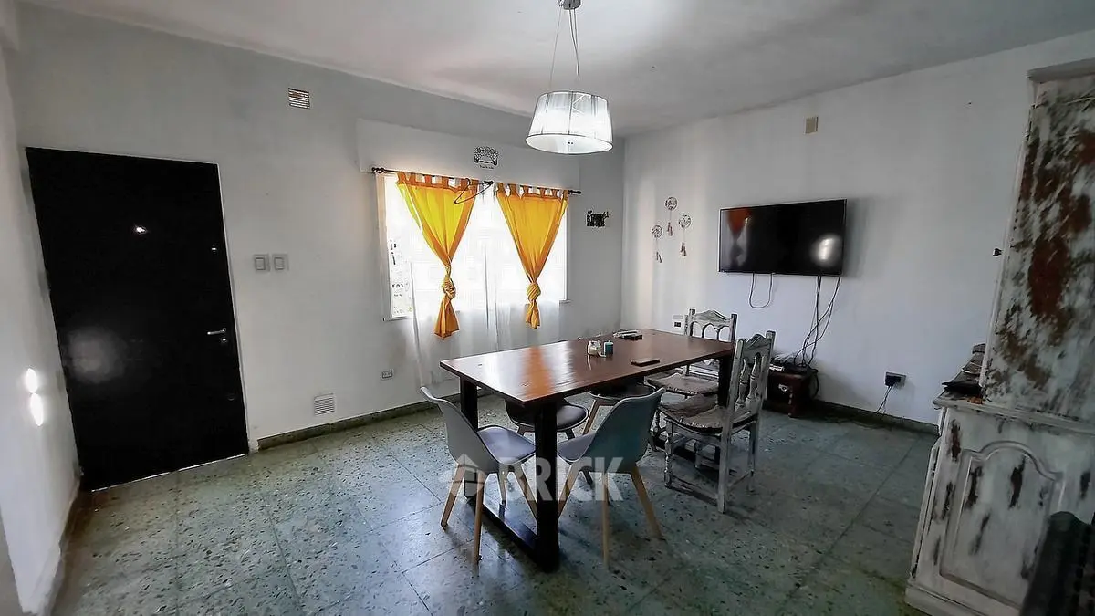 VENTA EN BLOCK 2 PH S/EXP EN LOTE DE 8.66X43.30 MTS EN SAN JUAN AL 1500 - 375 M2 TOT 2