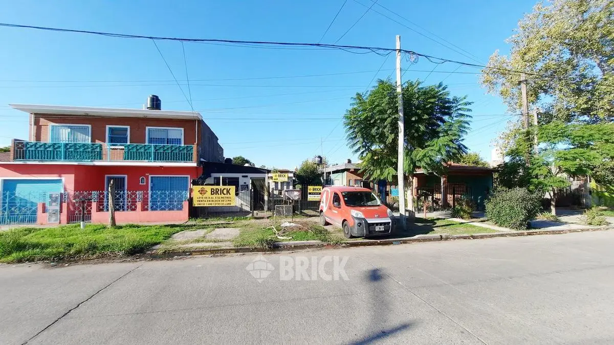 VENTA EN BLOCK 2 PH S/EXP EN LOTE DE 8.66X43.30 MTS EN SAN JUAN AL 1500 - 375 M2 TOT 1