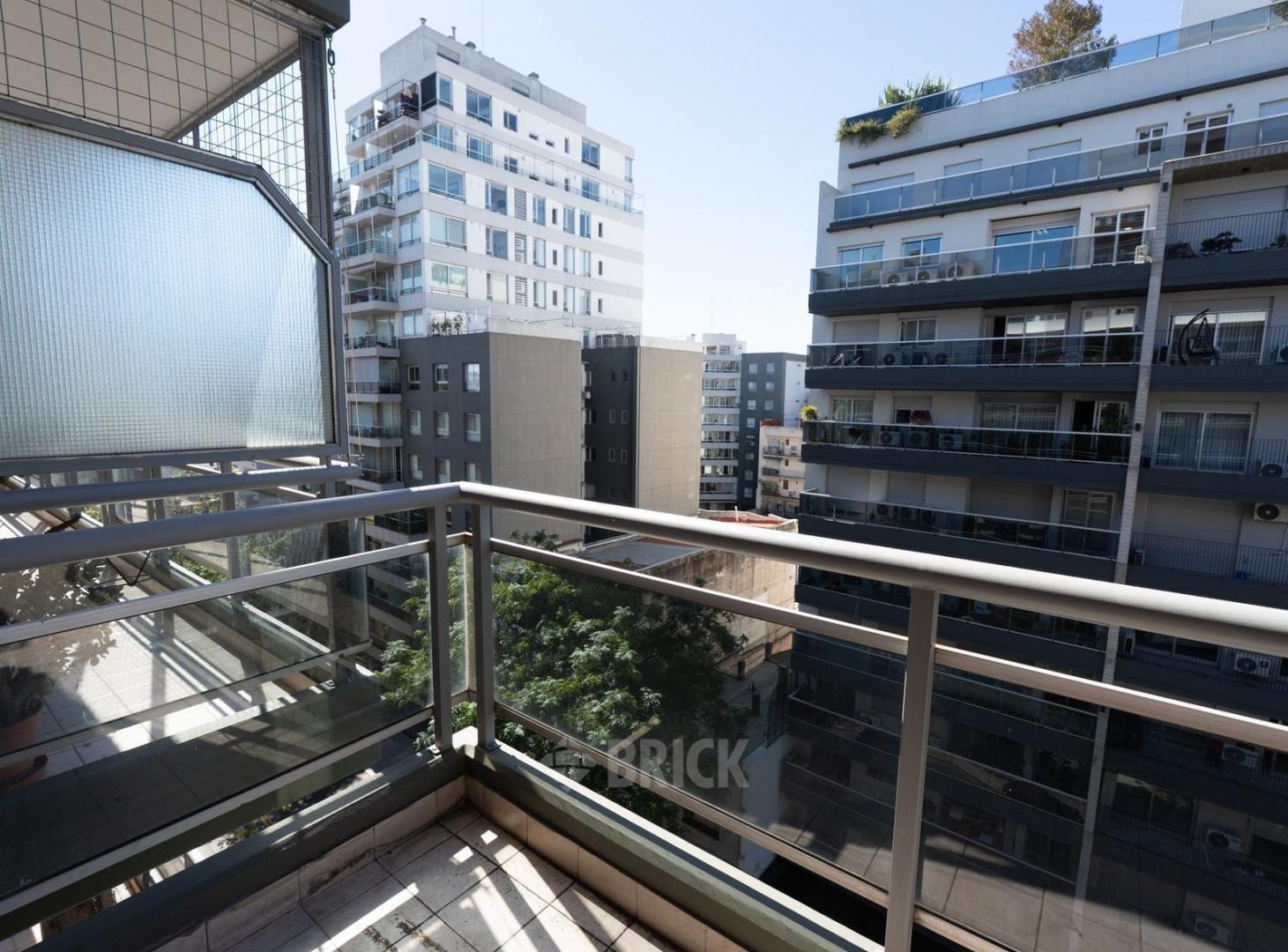 DONATO ALVAREZ AL 200 - FRENTE 15 AÑOS GRAN BALCON VISTA ABIERTA TODO SOL APTO PROFESIONAL