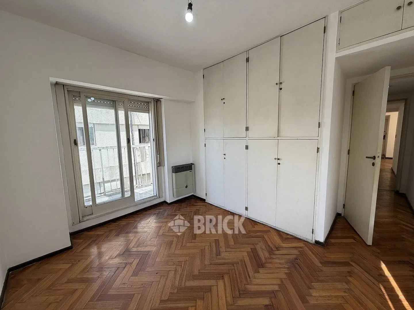 SUIPACHA Y AV. CORDOBA - IMPECABLE 2 BALCONES TODO SOL TODO EXTERNO 4