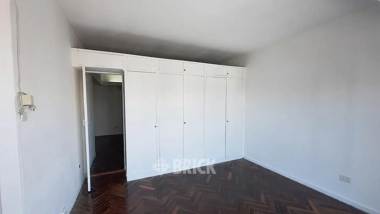 MONOAMBIENTE DIVIDIDO EN AV. JUJUY AL 500 - BALCON VISTA PANORAMICA TODO SOL 2