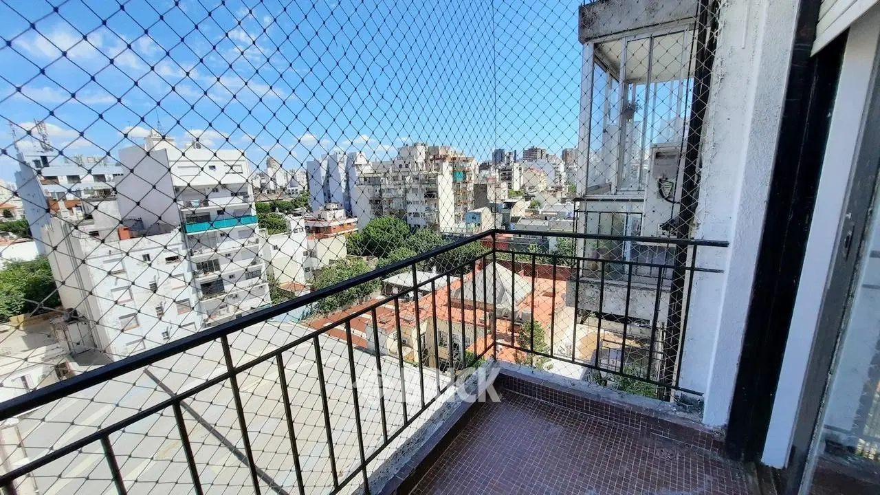 MONOAMBIENTE DIVIDIDO EN AV. JUJUY AL 500 - BALCON VISTA PANORAMICA TODO SOL 5