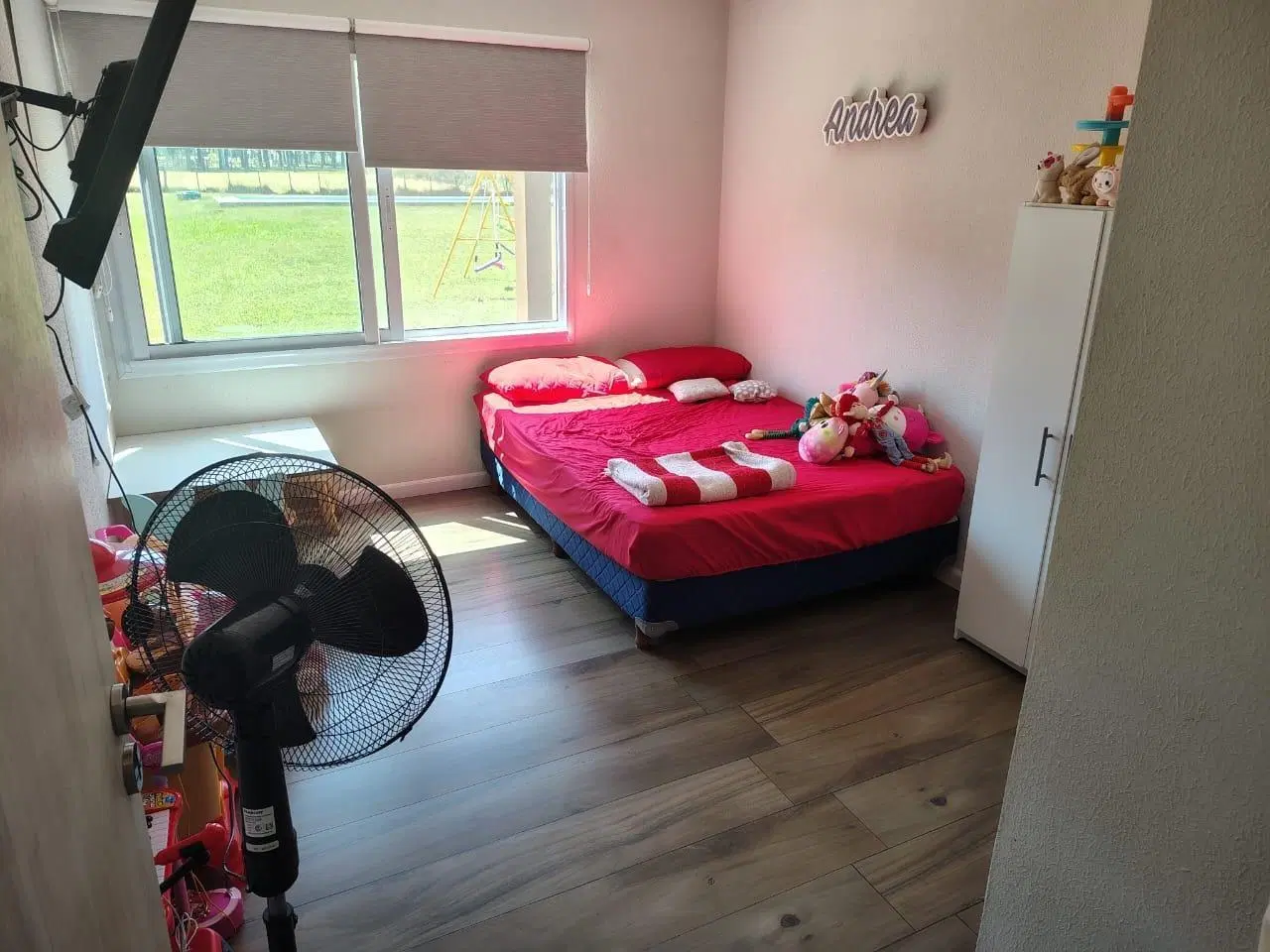NUEVO (2 AÑOS) CASA EN BARRIO MALVINAS 2 - 2.100 M2 TOT GARAGE PISCINA QUINCHO PARRILLA 3