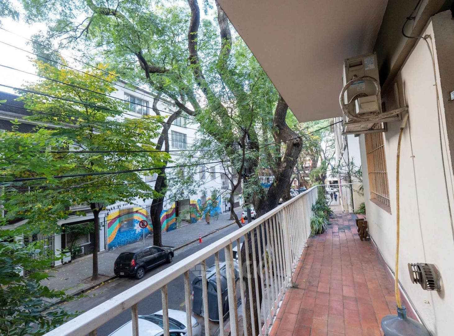 CONESA AL 1800 - T/AL FTE 77 M2 TOTALES IMPECABLE GRAN TERRAZA Y BALCON VISTA ABIERTA TODO SOL