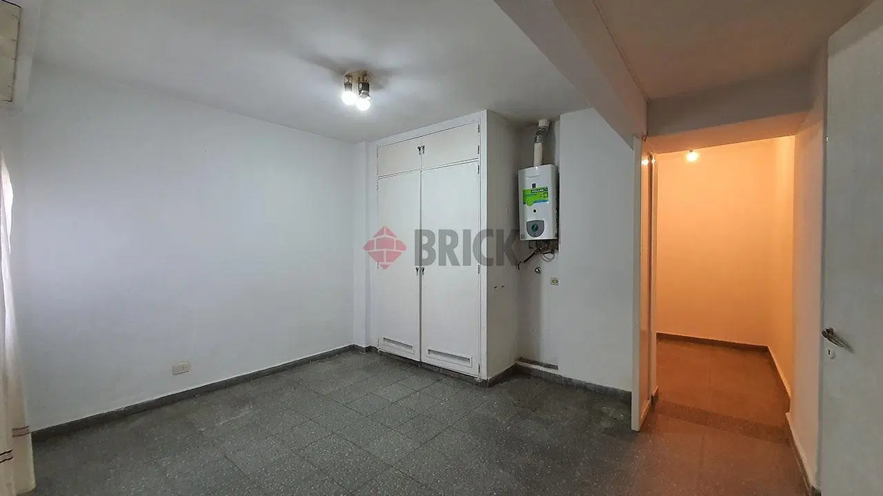 YERBAL AL 900 - CONTRAFRENTE IMPECABLE VISTA ABIERTA TODO SOL 3