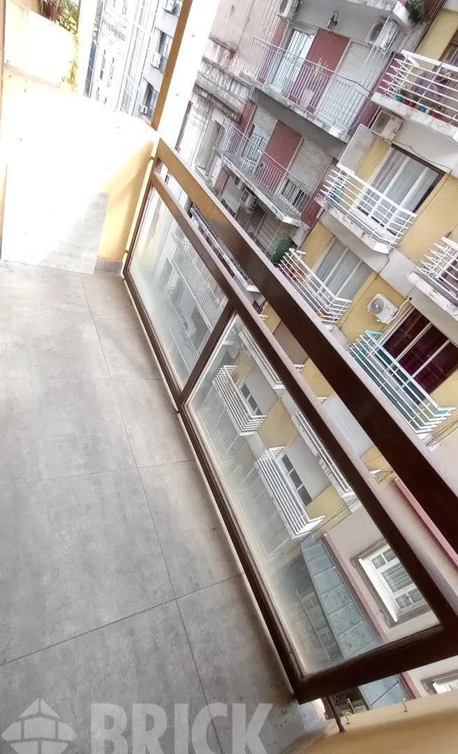 SUIPACHA Y AV. CORDOBA - TODO AL FRENTE TODO A NUEVO BALCON TODO SOL APTO PROFESIONAL 2