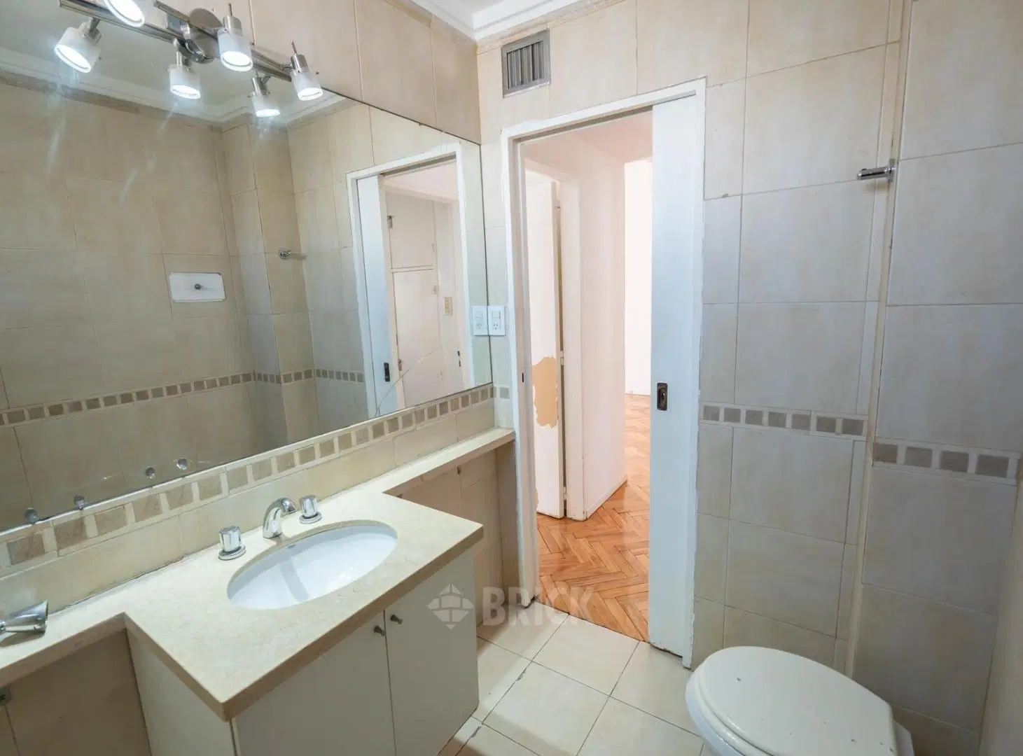 DARREGUEYRA AL 2300 - FRENTE TODO A NUEVO BALCON VISTA PANORAMICA TODO SOL APTO PROFESIONAL 4