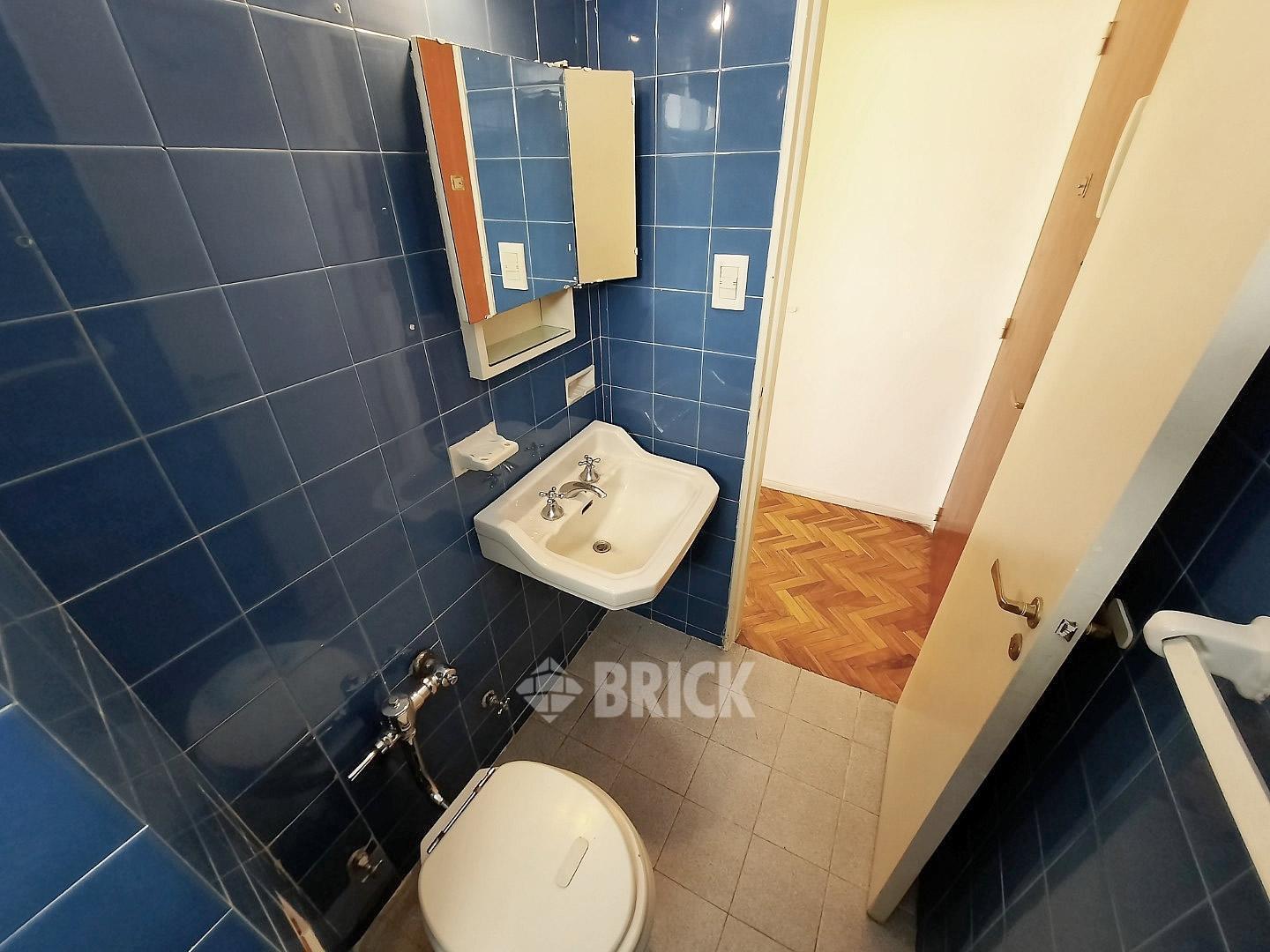 AV. SANTA FE AL 3300 - TODO SOL BAÑO Y COCINA COMPLETOS