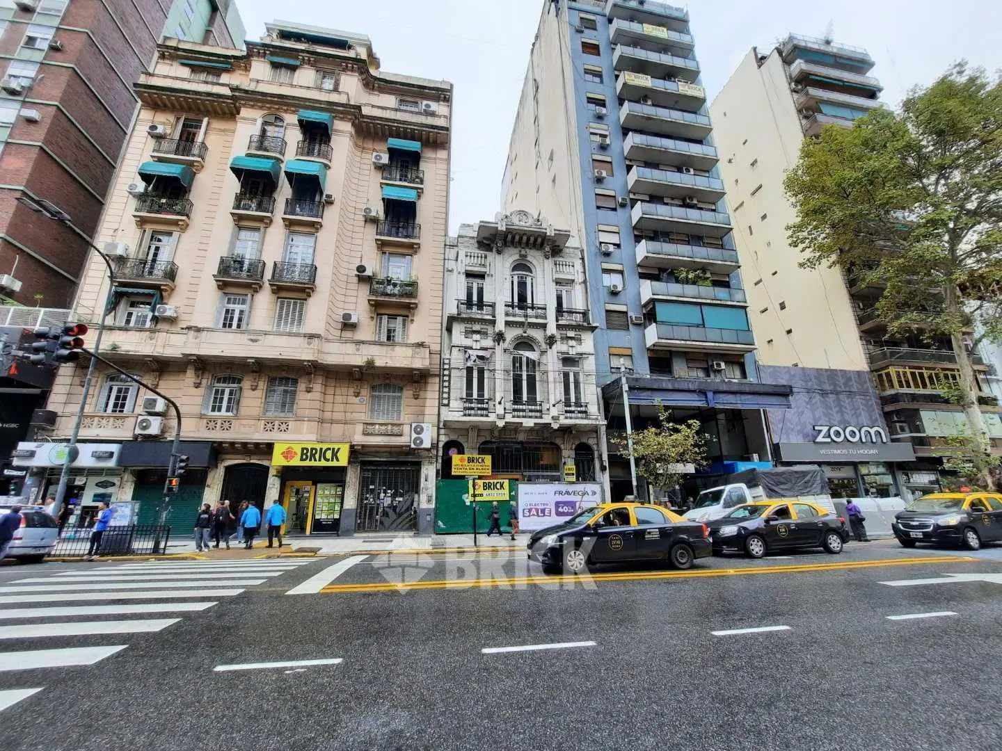 VENTA EN BLOCK EN LOTE DE 8.66X25.75 MTS EN PUEYRREDON Y SANTA FE - ESPECT LOCAL Y 2 PH C/ENTR INDEP 3