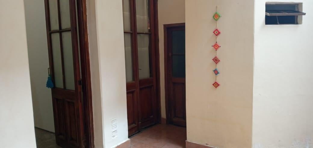 Foto de PH S/EXP EN SARANDI AL 100 - 71 M2 TOT CONTRAFRENTE AMPLIO PATIO IMPECABLE TODO SOL, imagen 1