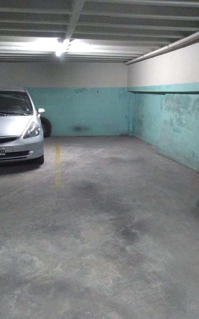 Foto de (EN BLOCK) 2 COCHERAS FIJAS CUBIERTAS EN CHARCAS AL 3100 - 13 M2 CADA, imagen 2