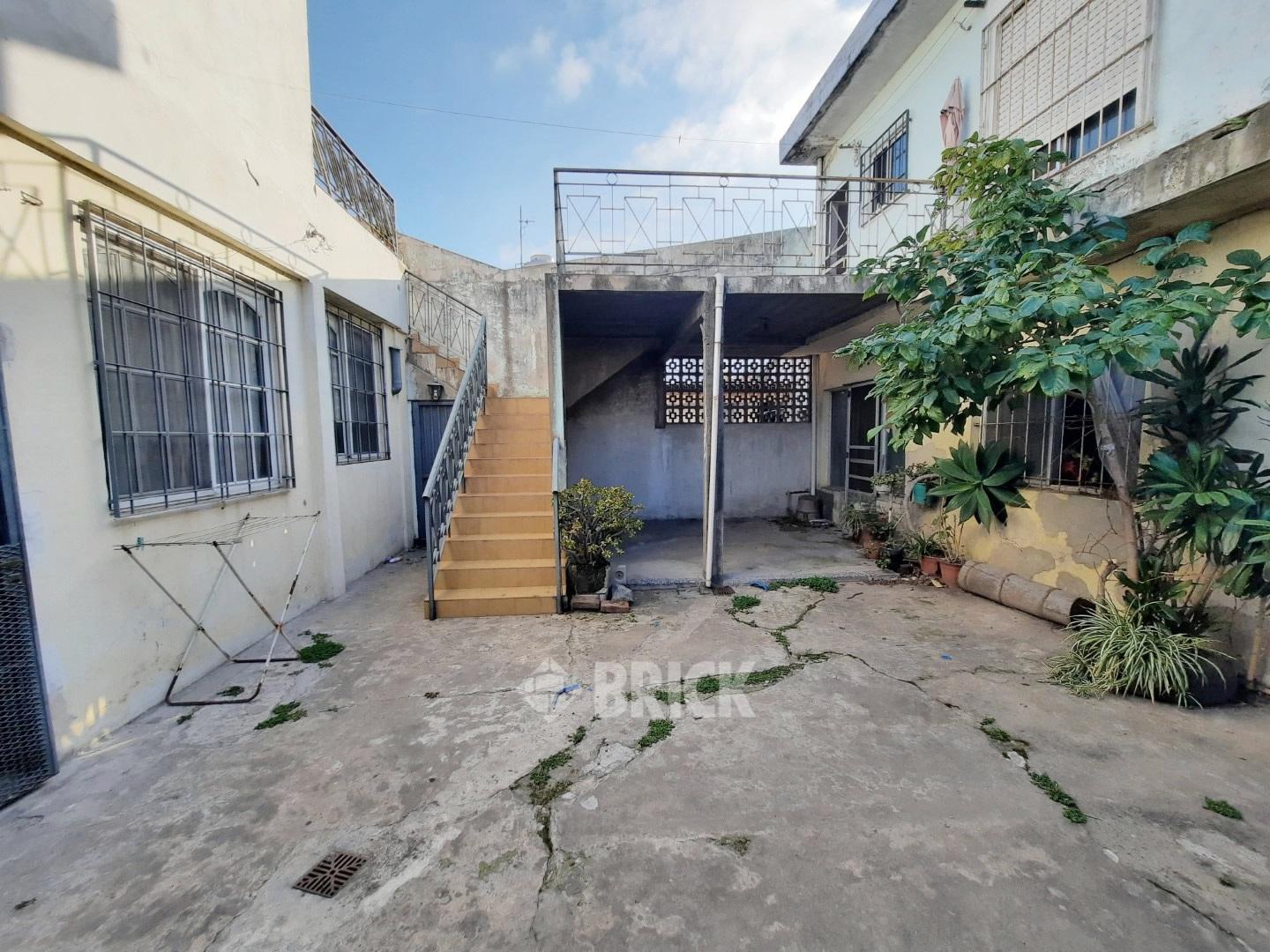 Foto de VENTA EN BLOCK EN AV. LAMADRID AL 1600 - 211 M2 DE SUPERFICIE, imagen 3