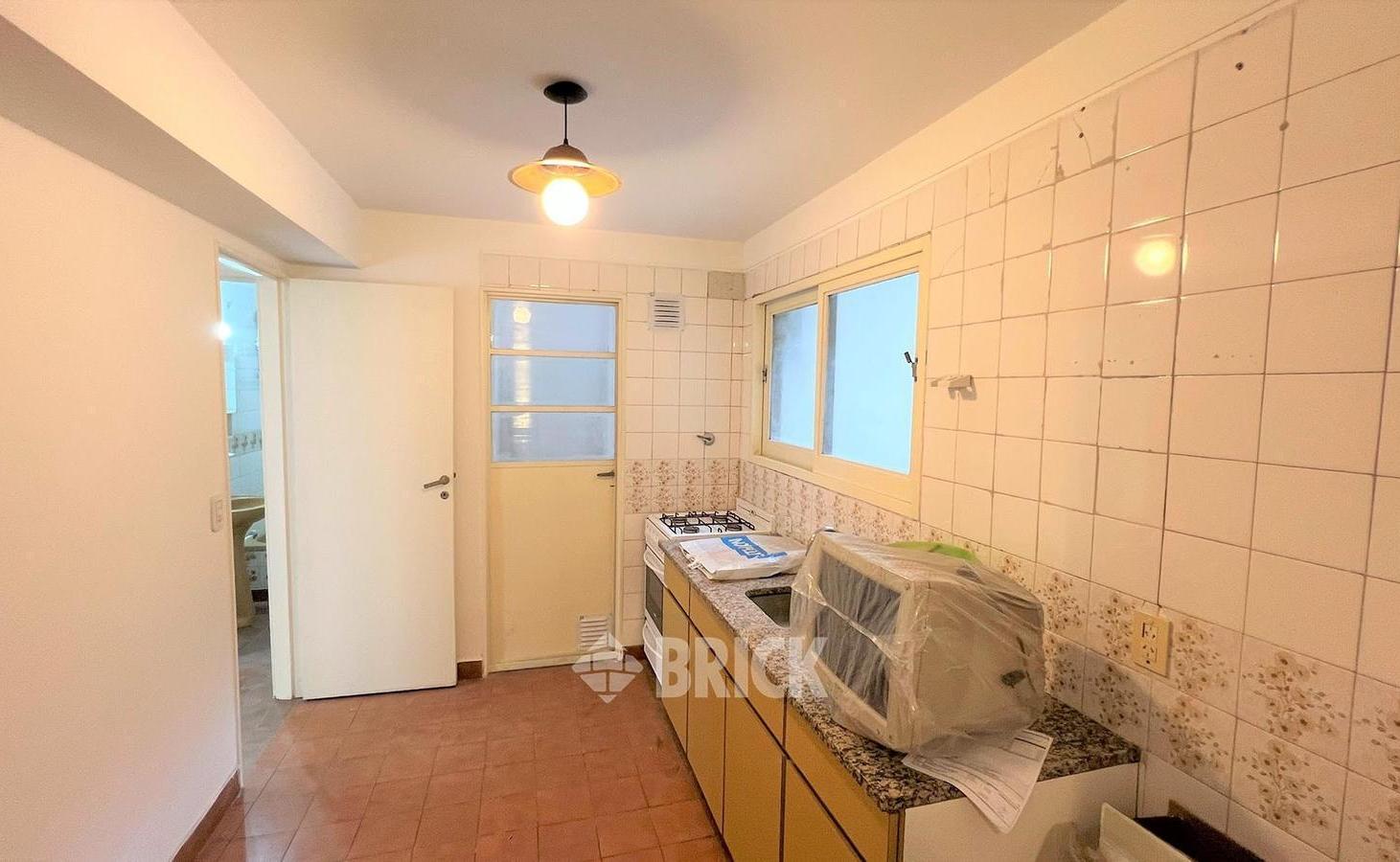 Foto de SEMIPISO EN AV. CRAMER AL 2400 - FRENTE 67 M2 TOTALES IMPECABLE BALCON, imagen 2