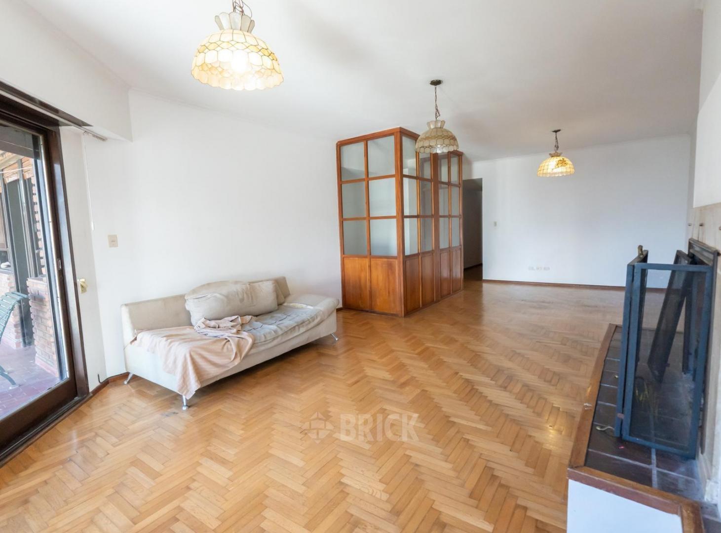 Foto de DUPLEX EN PH EN REPETTO AL 400 - 244 M2 2 COCHERAS FRENTE Y CFTE 3, imagen 3