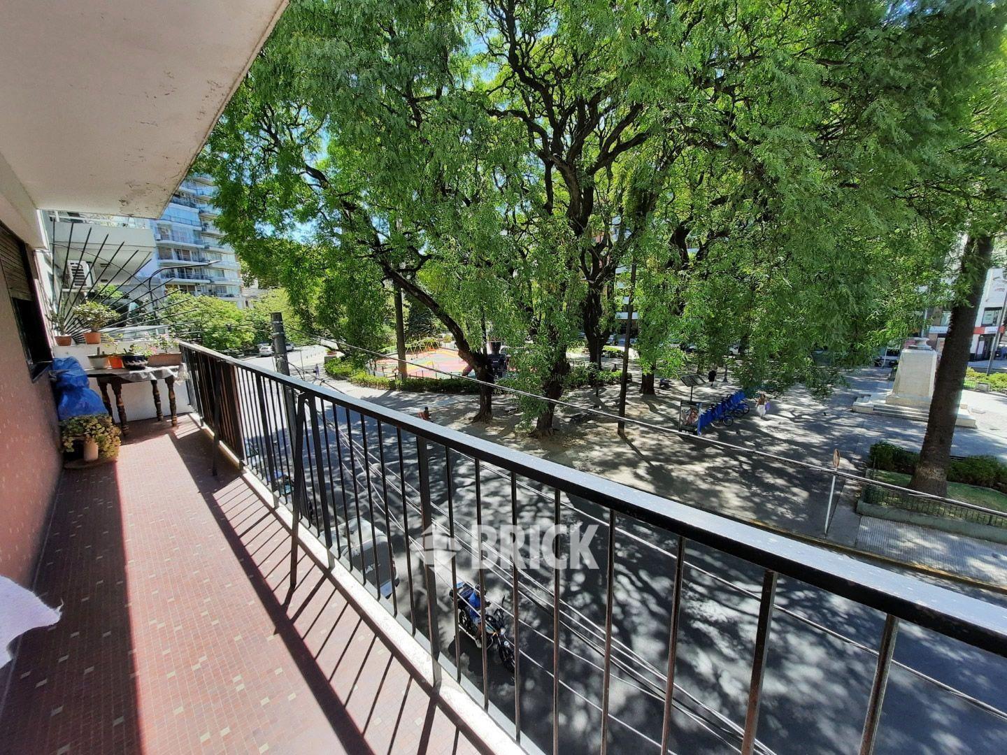 Foto de JERONIMO SALGUERO AL 1700 - COCHERA FRENTE BALCON TODO SOL GRAN LIVING, imagen 5