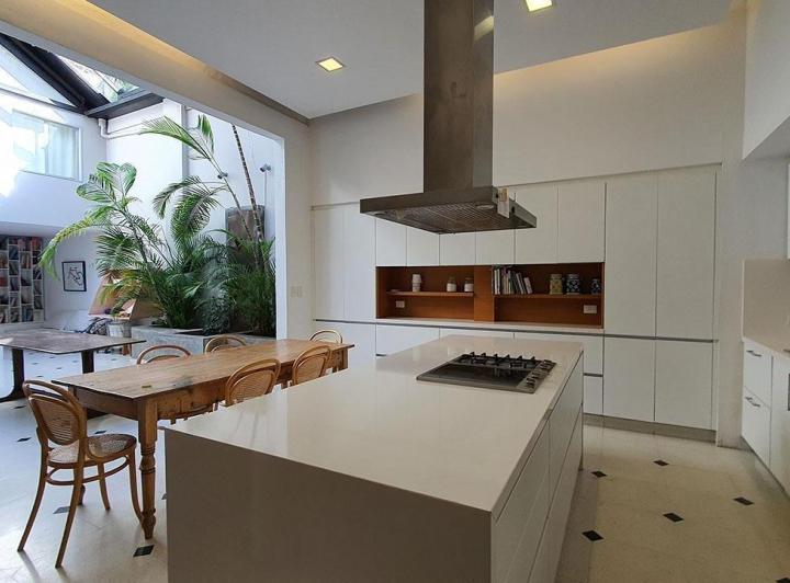 LOFT, Vig 24Hrs,Techos altos , Todo luz, 2 Cocheras Fija.