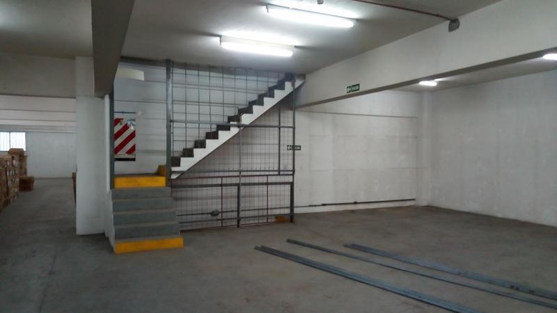 Edificio de 5 Plantas, 1680 m² Cubiertos. R. Peña 4400, V. Lynch*s. Martin 4
