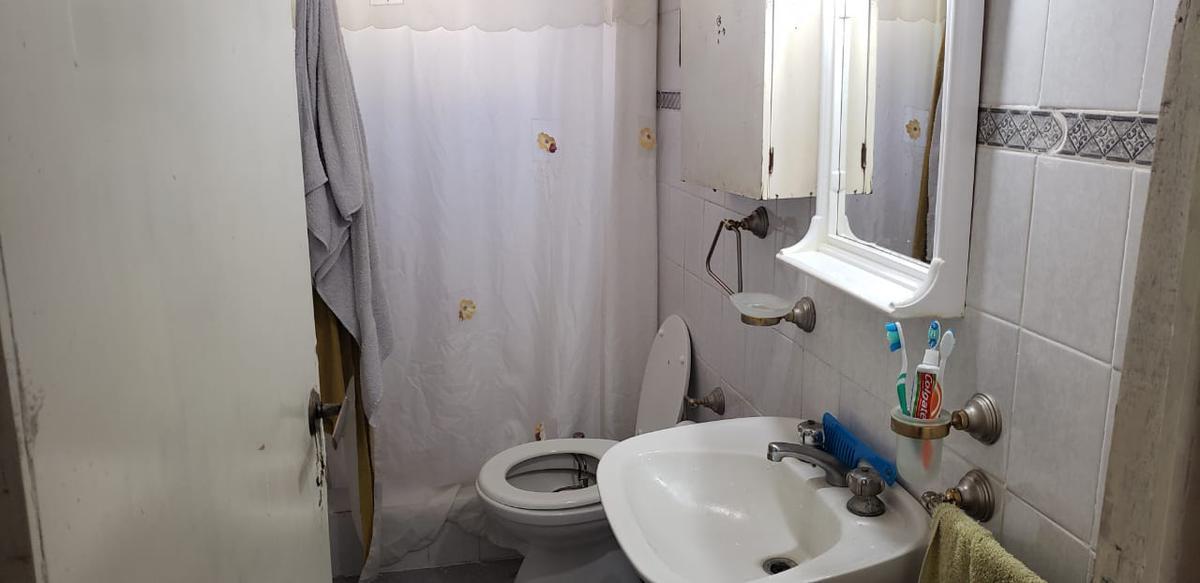 Departamento Tipo PH en Venta de 3 Ambientes con Galpón y Patio 4