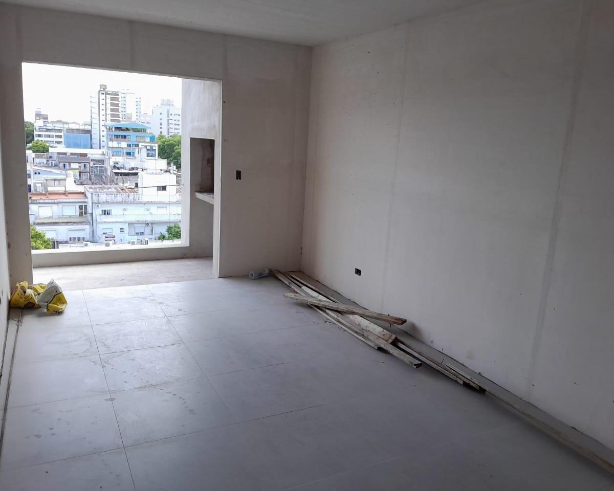 Edificio en Construcción Departamento en Venta de Amplios 2 Ambientes en San Martín Centro 2