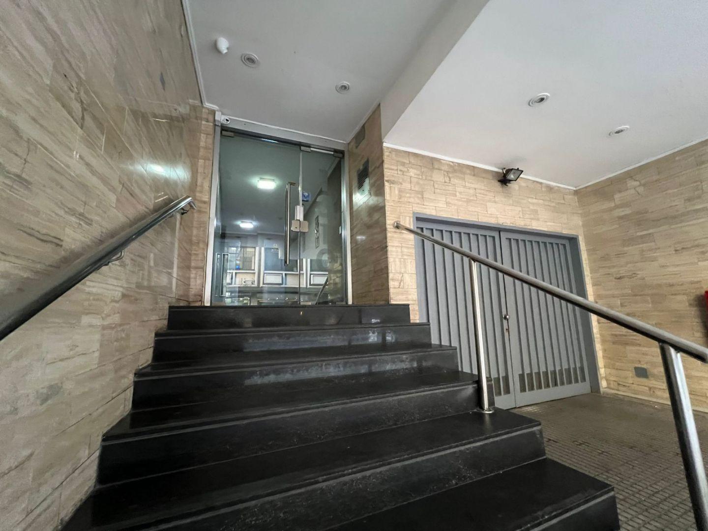 2 ambientes APTO PROFESIONAL