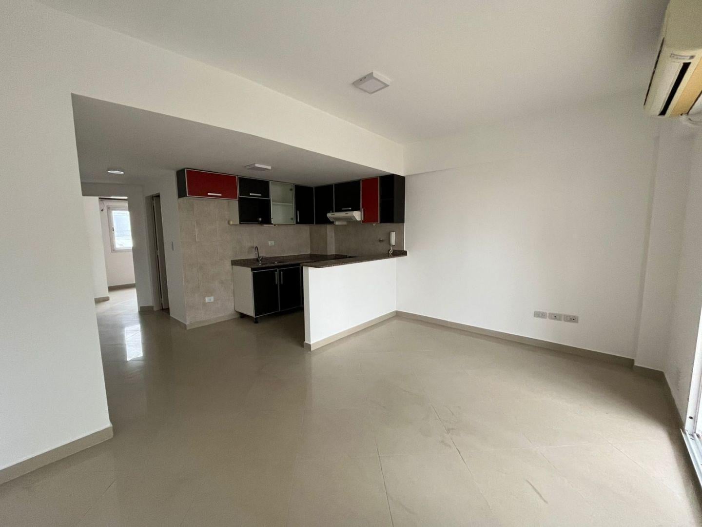 Foto de Amplio dos ambientes con balcón en Villa Santa Rita, imagen 3