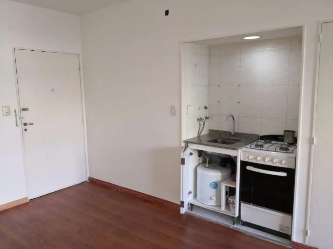 Monoambiente Super luminoso en Villa crespo - Apto Prof. 3