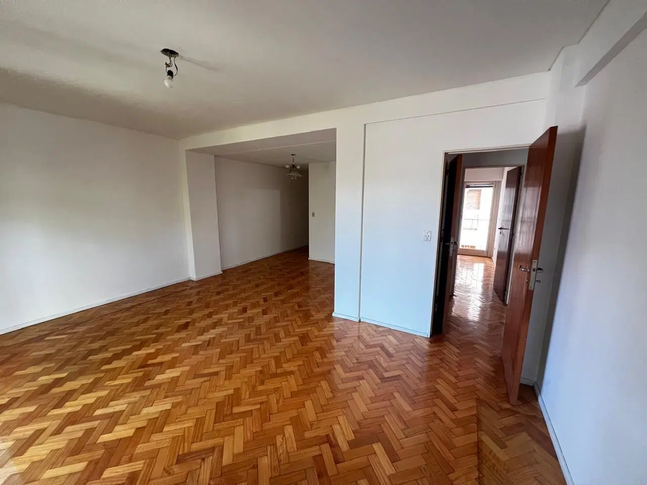 Imperdible 4 ambientes con balcón en Colegiales 5