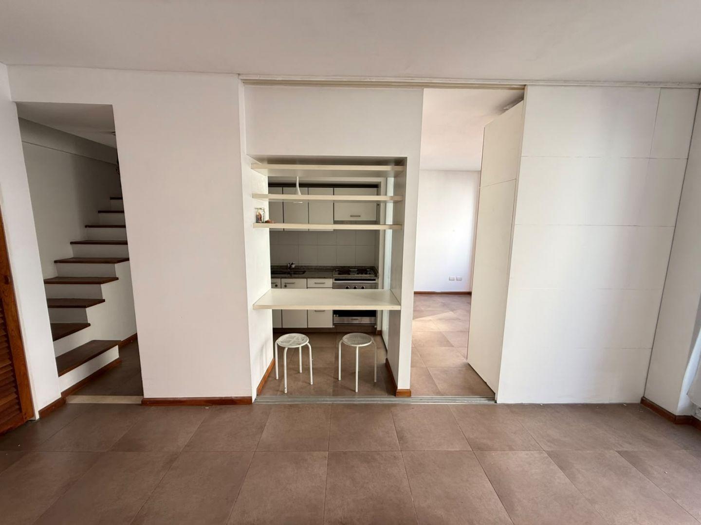 Foto de Hermoso departamento duplex en Villa Urquiza!!, imagen 2