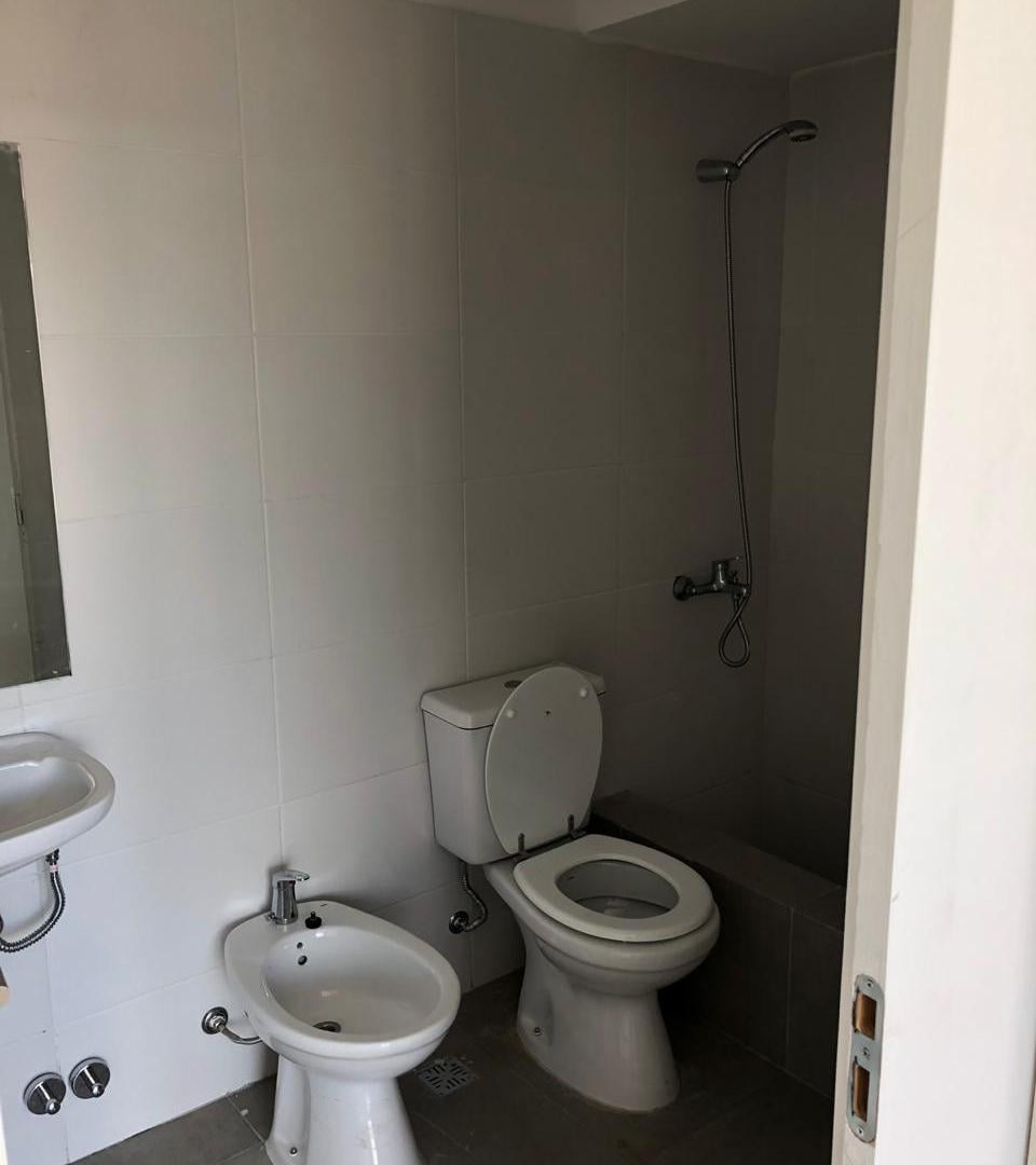Foto de Alquiler monoambiente con balcón zona UADE, imagen 3