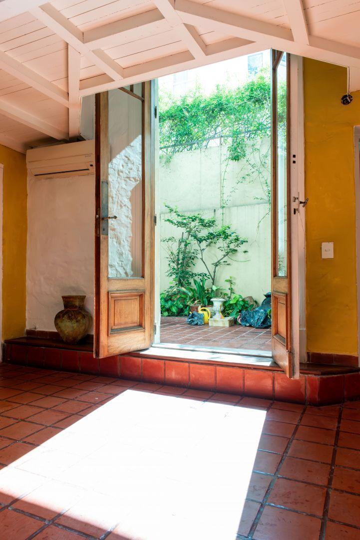 Foto de Hermoso PH 4 ambientes con patio y dos baños, imagen 1