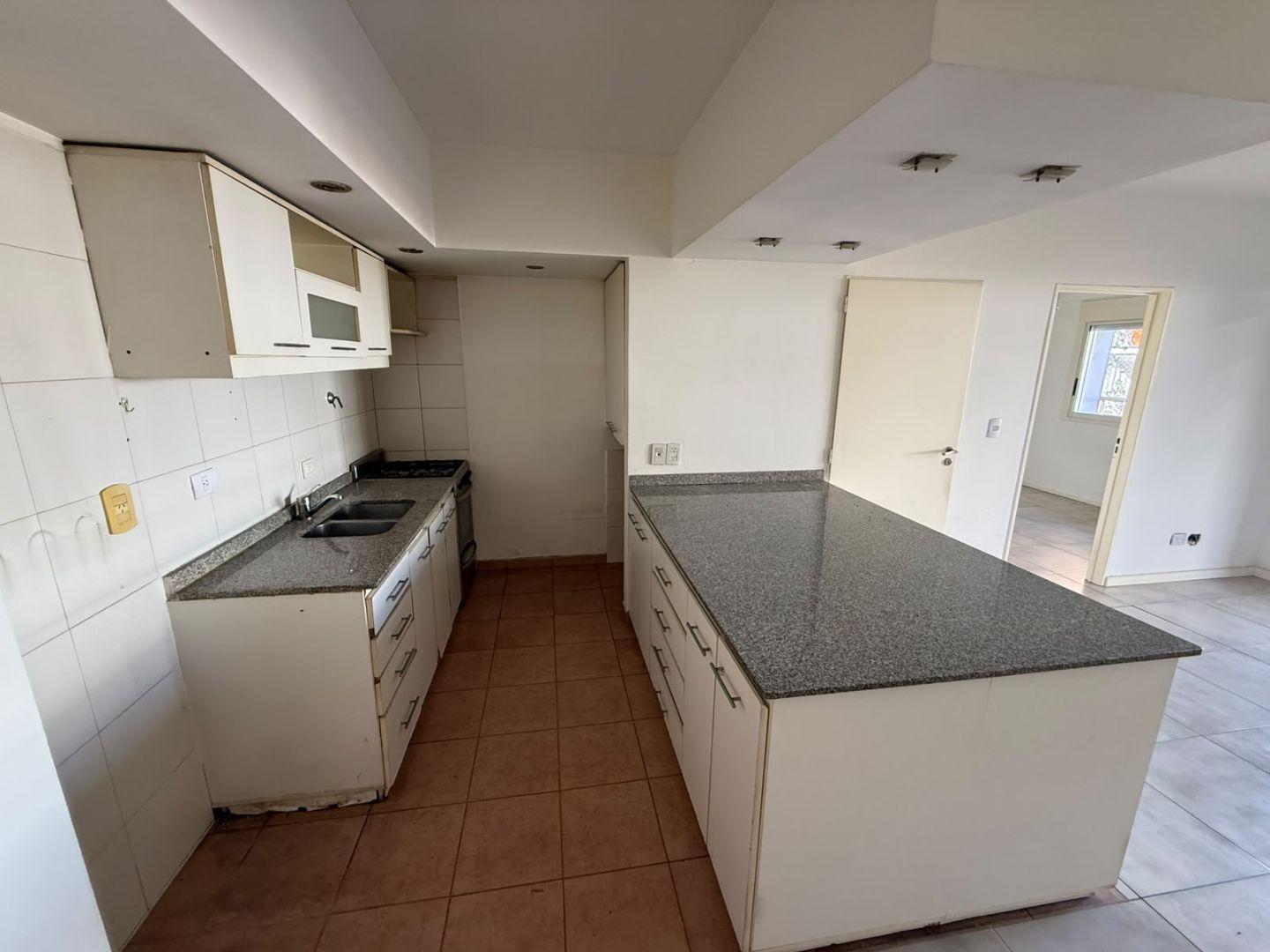 Foto de Departamento 2 ambientes con balcon, piscina y parrillas., imagen 1