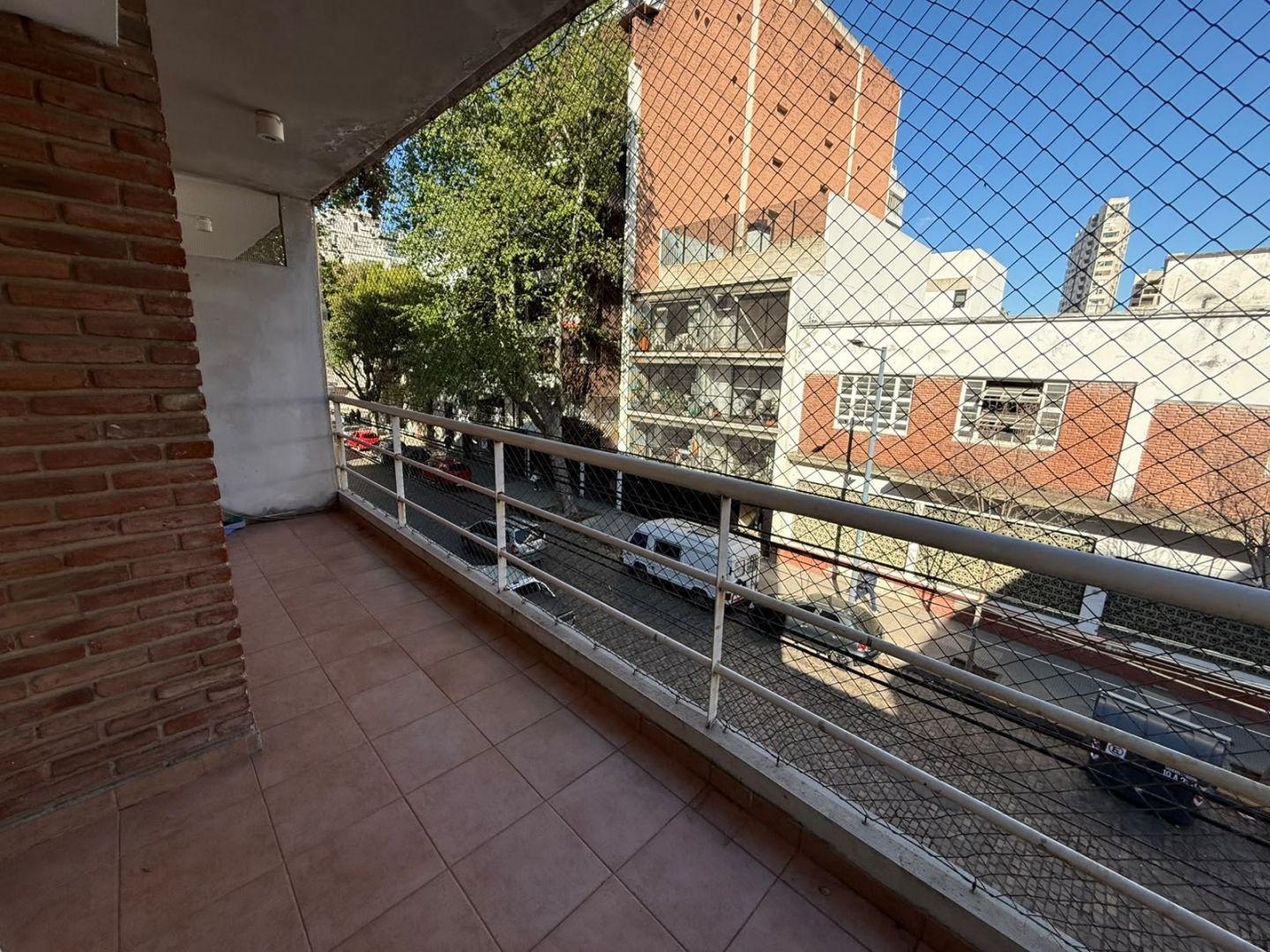 Foto de Departamento 2 ambientes con balcon, piscina y parrillas., imagen 4