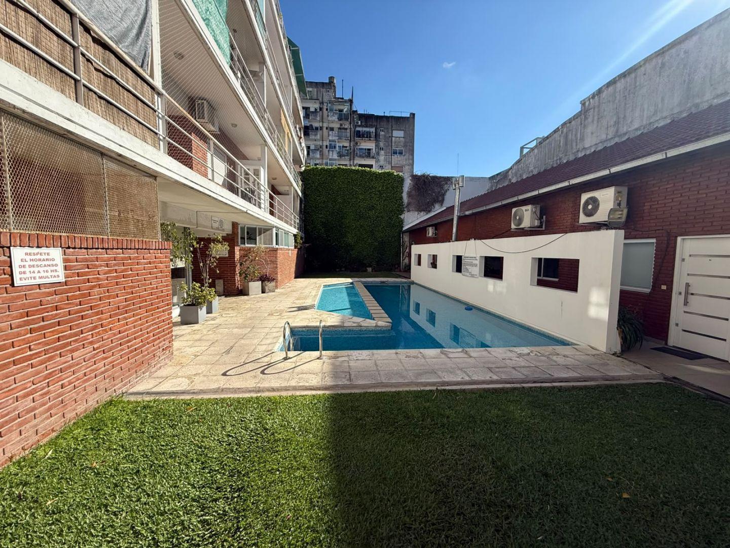 Foto de Departamento 2 ambientes con balcon, piscina y parrillas., imagen 3