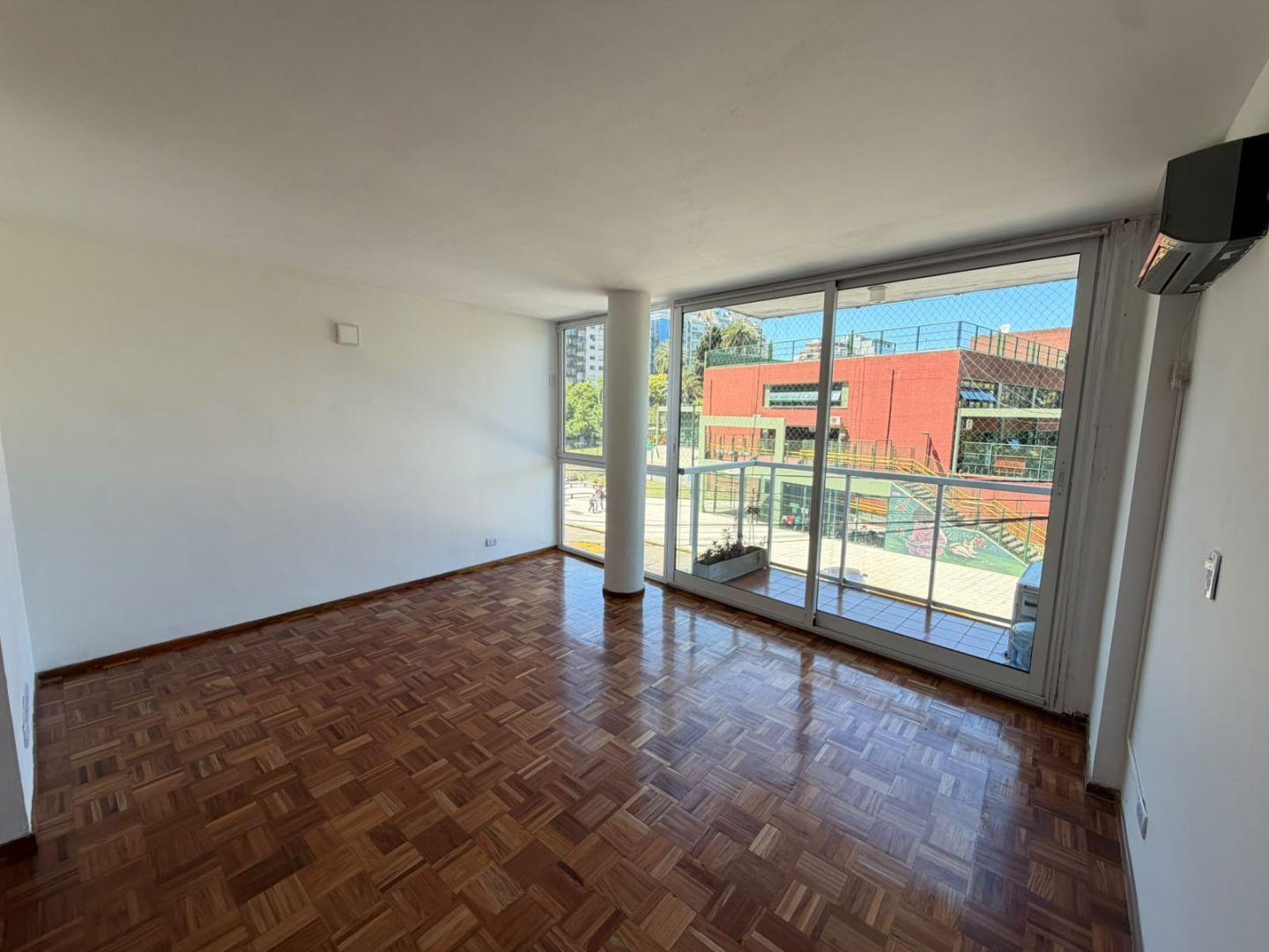 Foto de VENTA - 4 ambientes con cochera - Palermo - Balcon - Patio, imagen 1