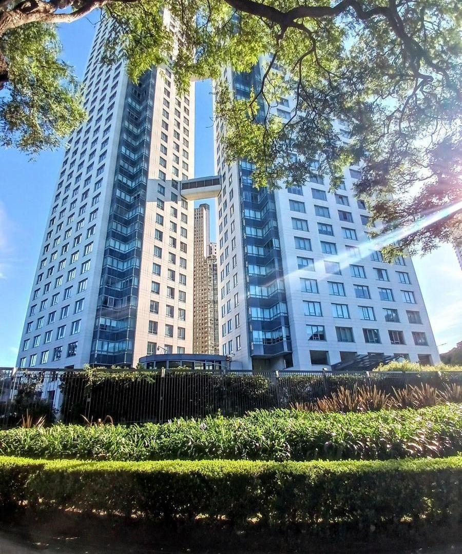 Foto de Piso muy alto, Torre El Faro, vista al rio y Ciudad, J. Lanteri 1200, imagen 2