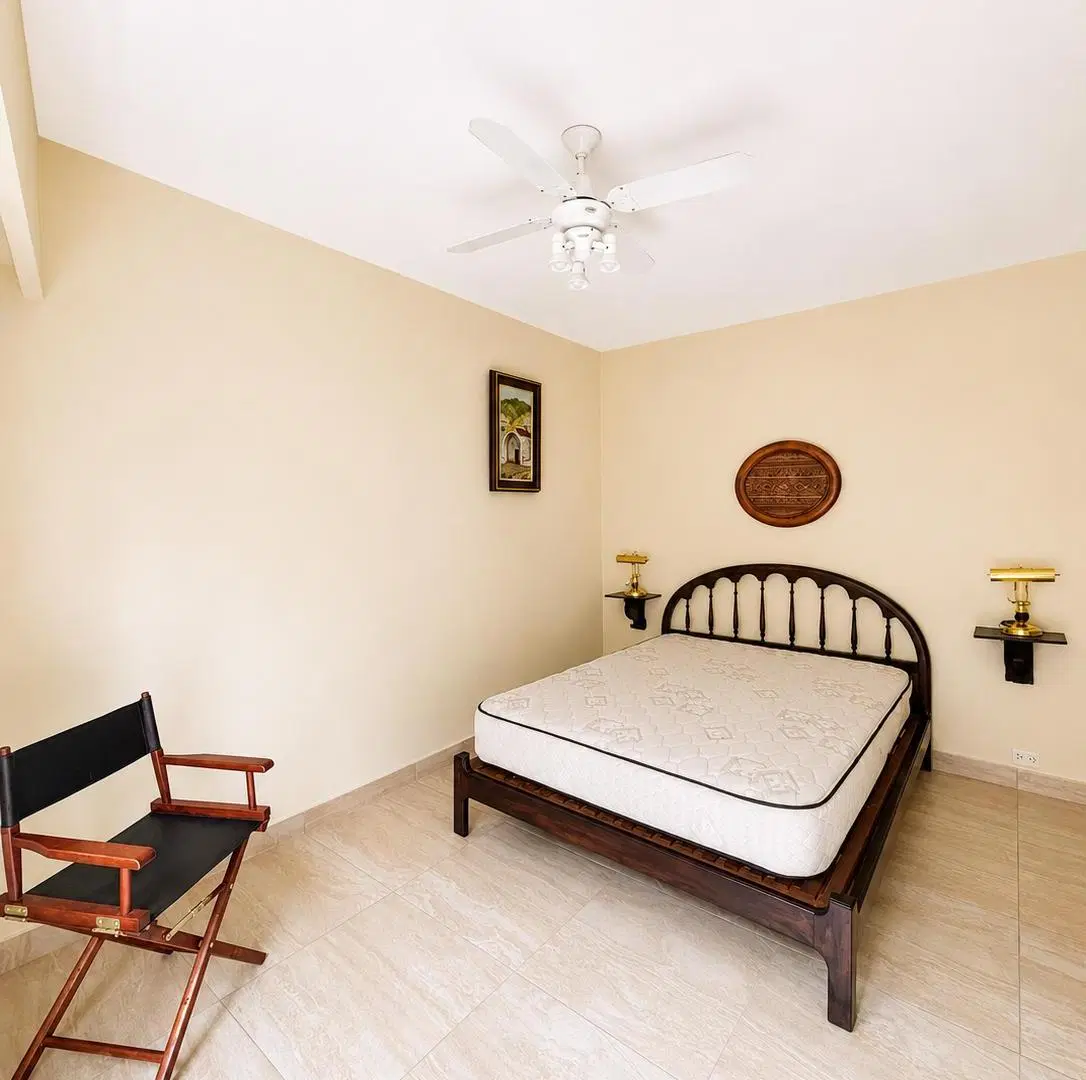 Departamento de 3 Ambientes, con Balcón, Vista Al Campo de Polo, Recién Reciclado! 3