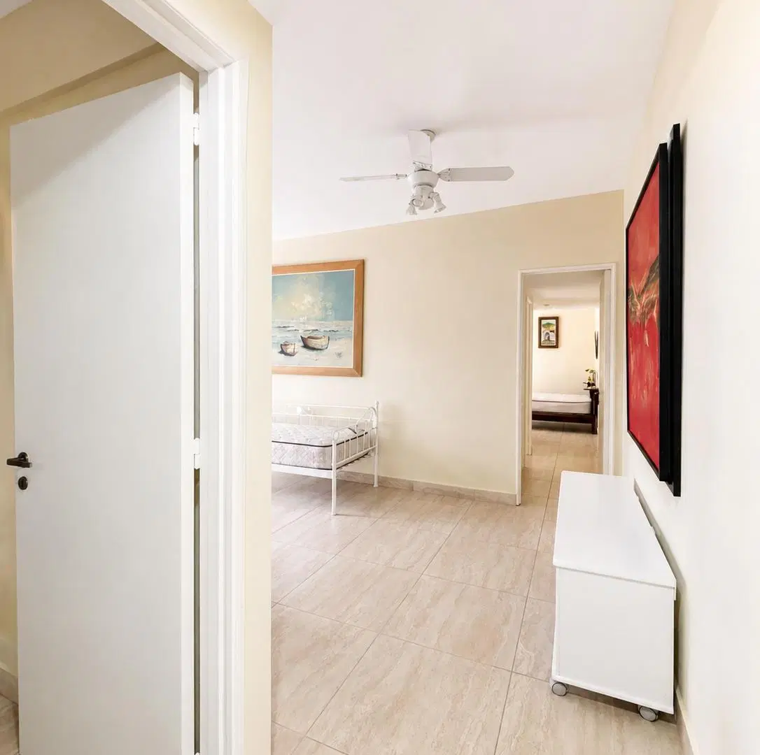 Departamento de 3 Ambientes, con Balcón, Vista Al Campo de Polo, Recién Reciclado! 5