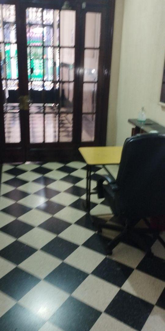 Foto de ALQUILER INCLUYE EXPENSAS Y AYSA - APTO TODO RUBRO, imagen 2
