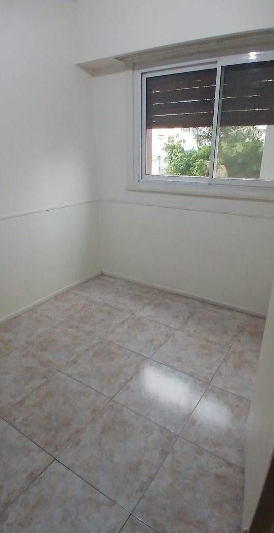 Foto de Dpto 4 Amb. muy amplios-2 Baños-Lavad, imagen 4