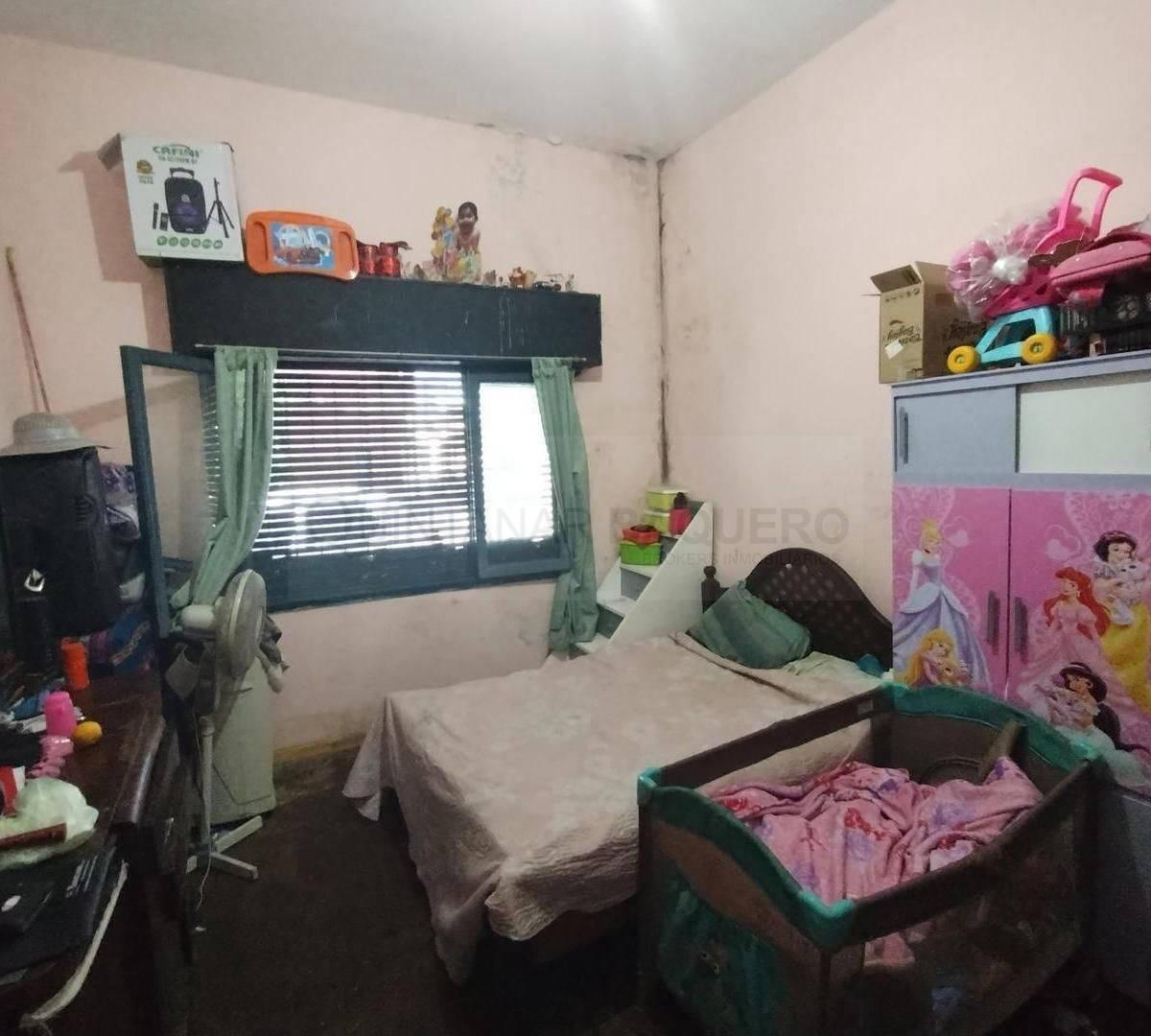 Venta de Casa de 5 Ambientes en Pompeya 3