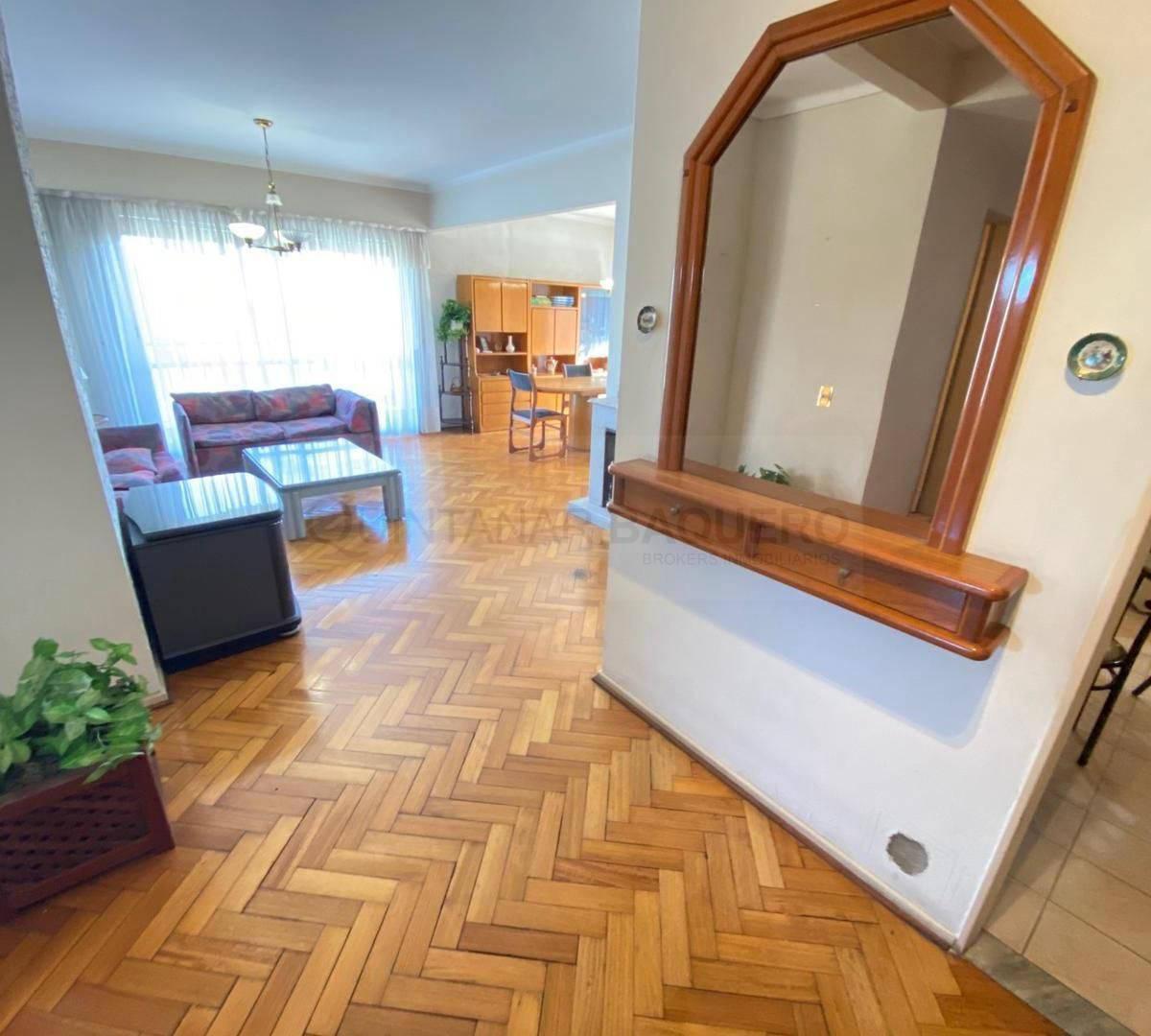 Venta de Departamento en Pompeya 5