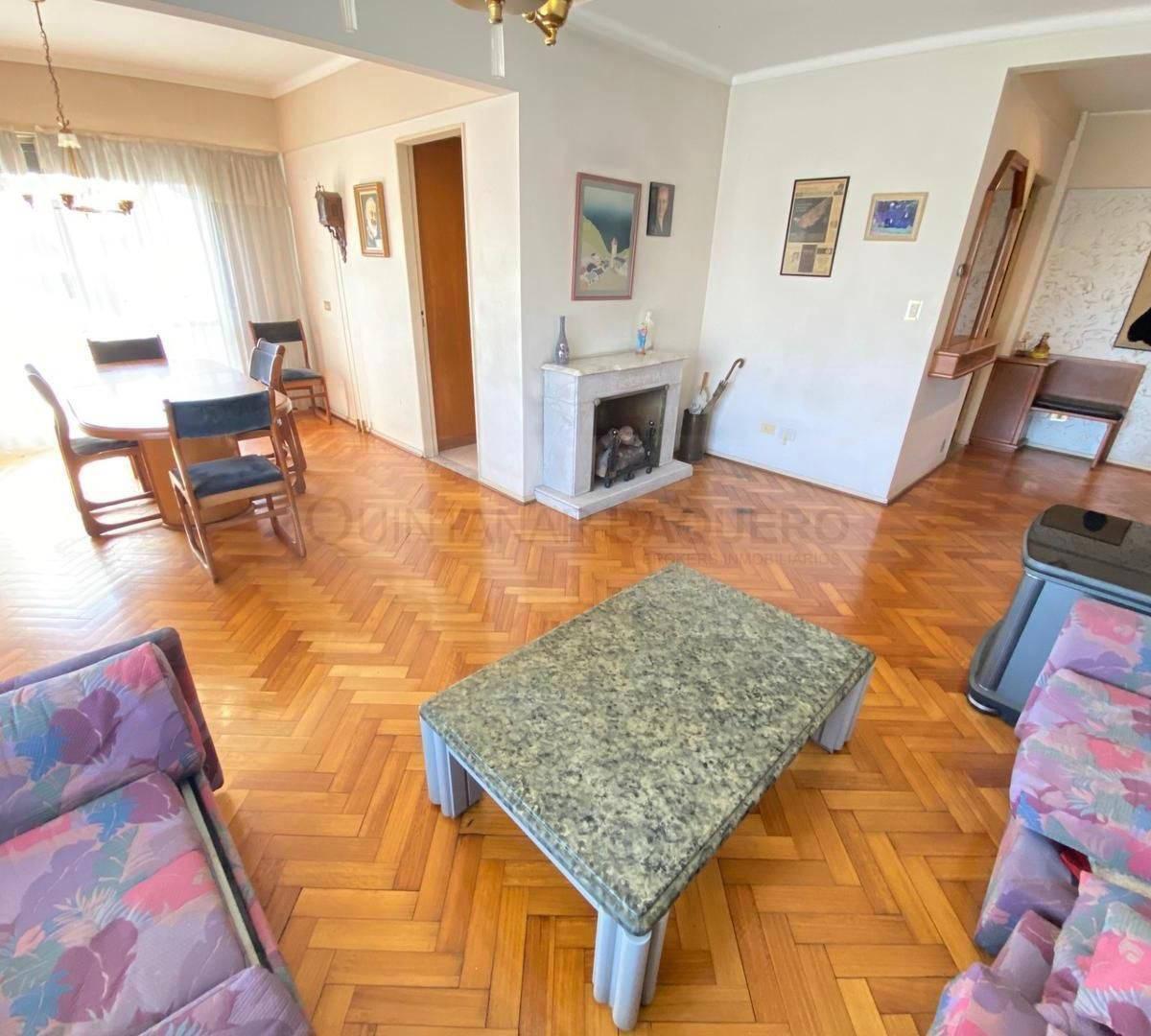 Venta de Departamento en Pompeya 3