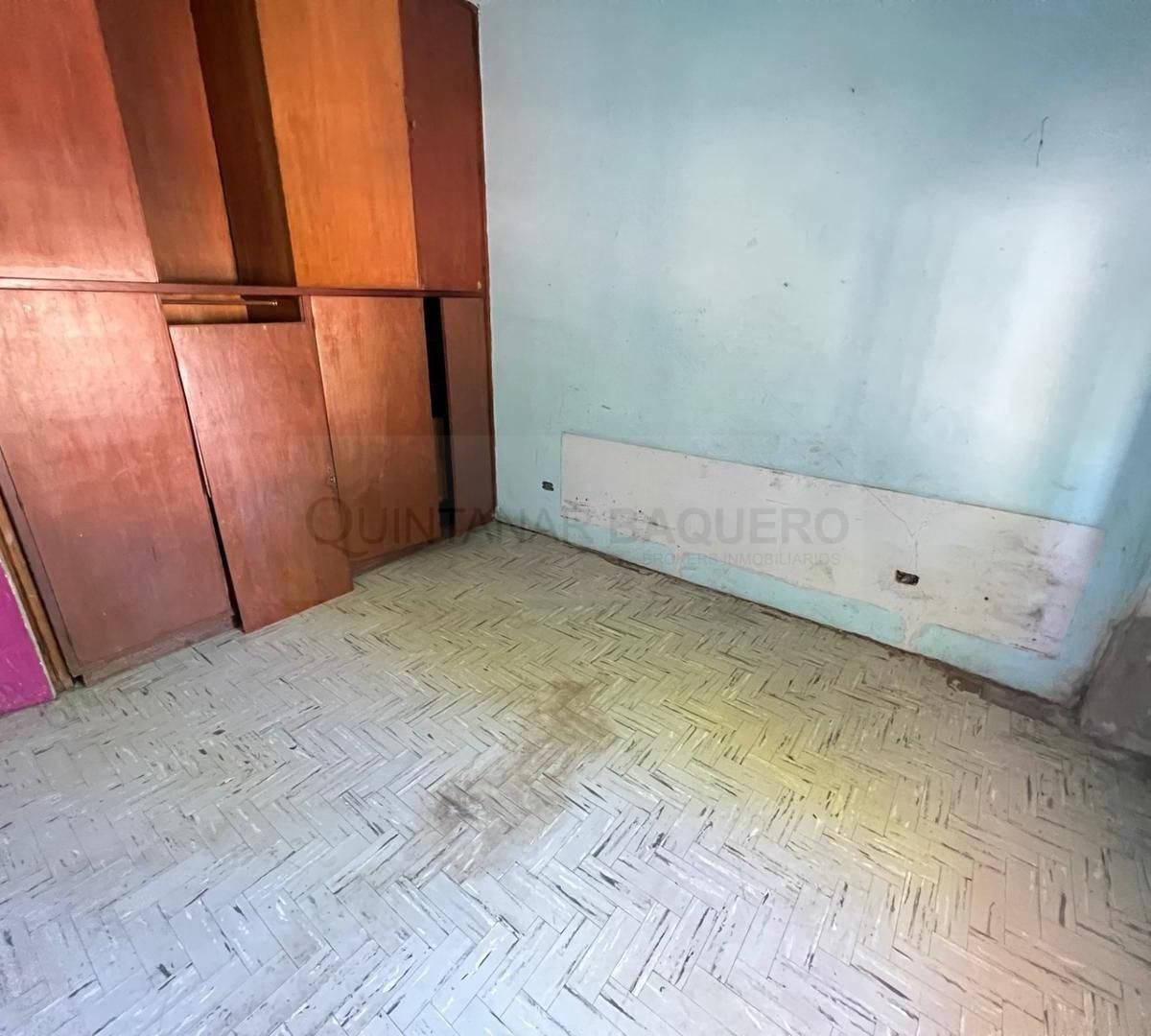 Venta de Casa con 2 Locales en Villa Soldati 2