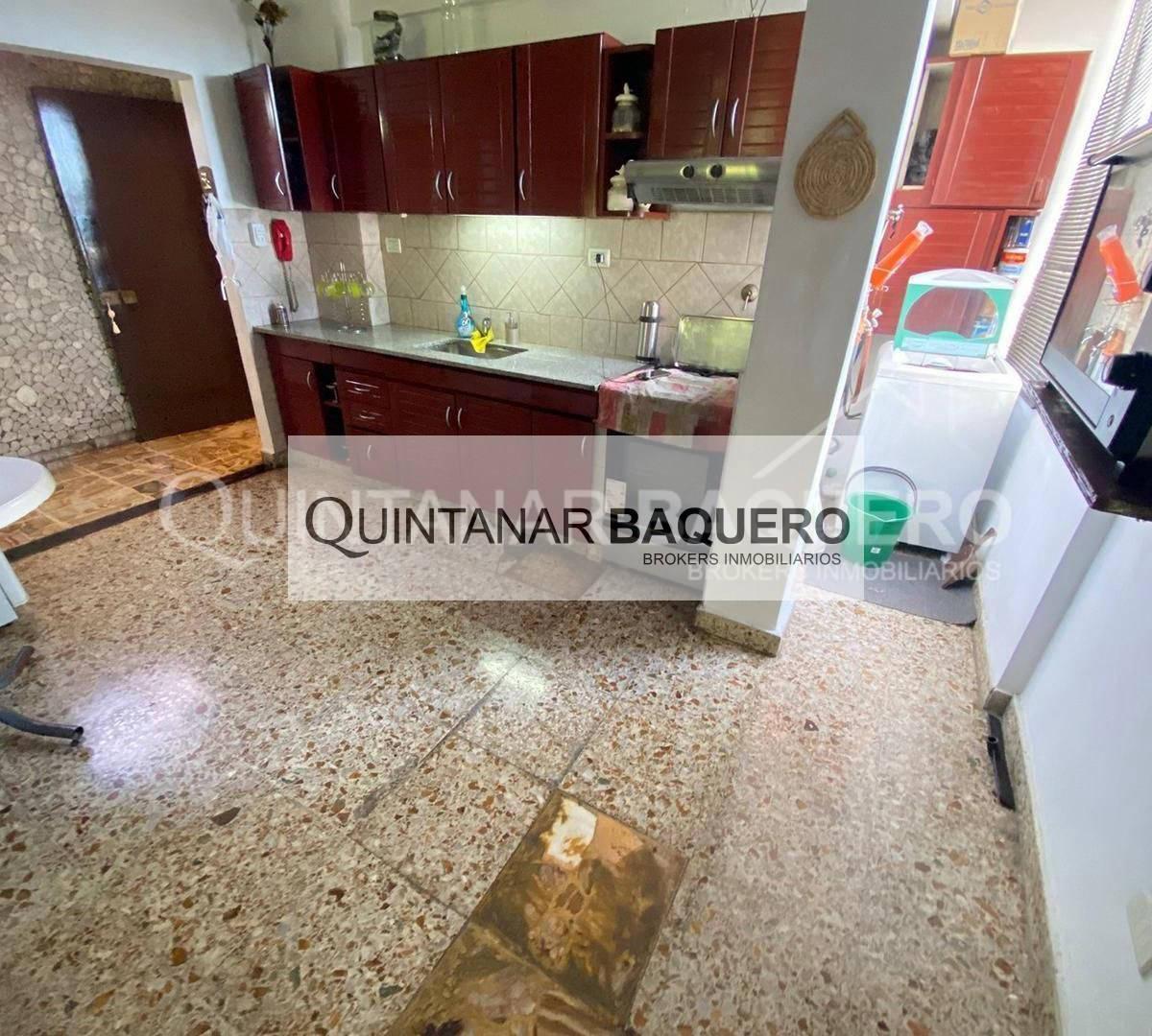Venta de Departamento Tipo Casa de 3 Ambientes Al Frente 4