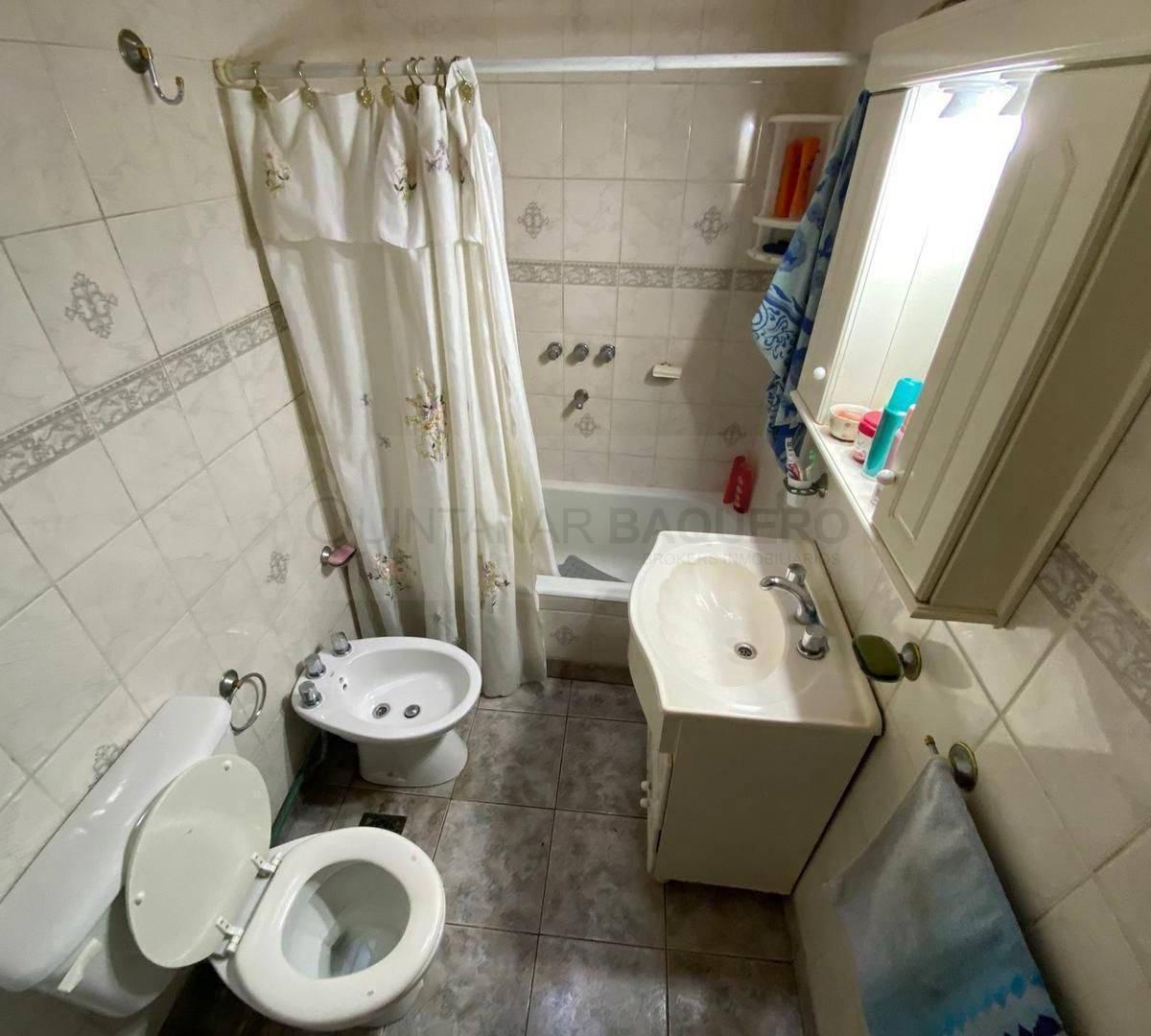 Venta de Casa 3 Ambientes en Pompeya 1